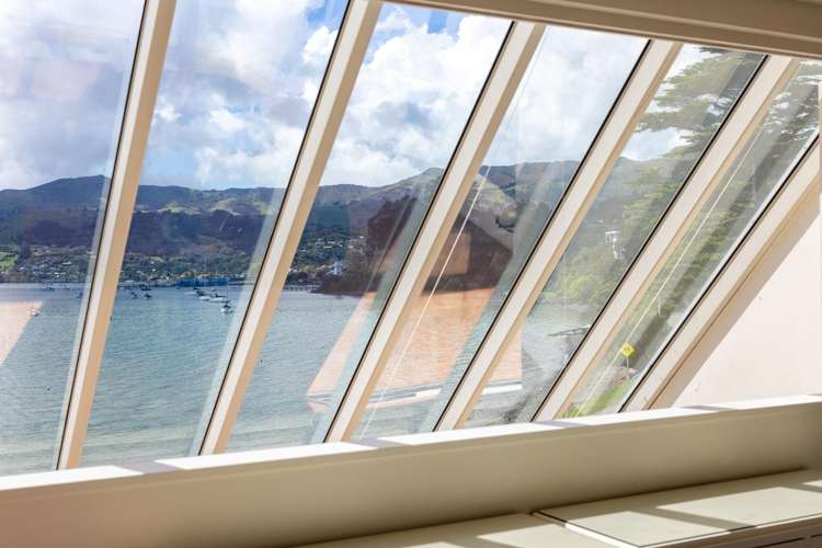 259 Beach Road Akaroa_23