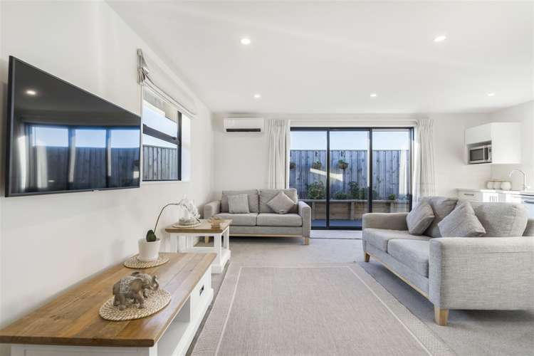 7 Jean Batten Lane Rolleston_7