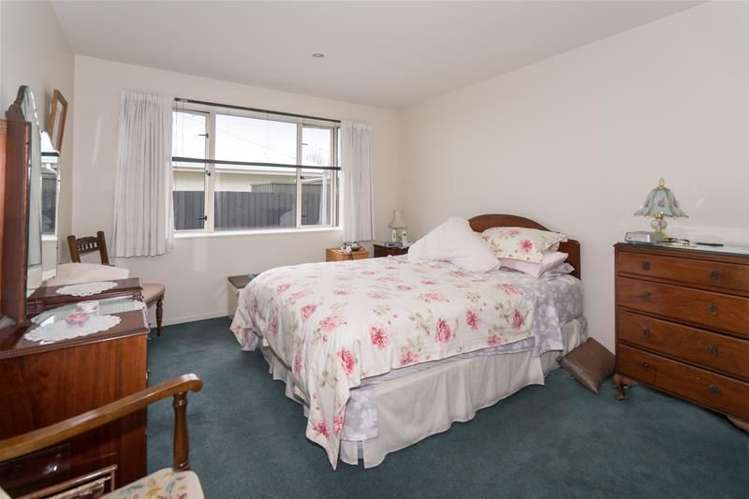 M/38 English Street Sockburn_8