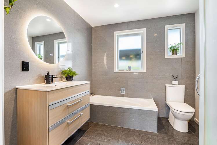 1 Lowburn Avenue Waipu_7