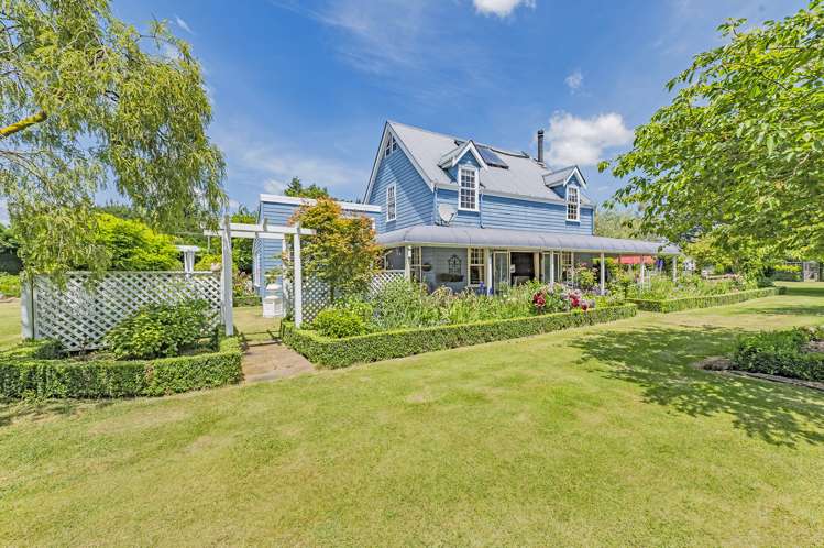 215 Ridgens Road Darfield_2