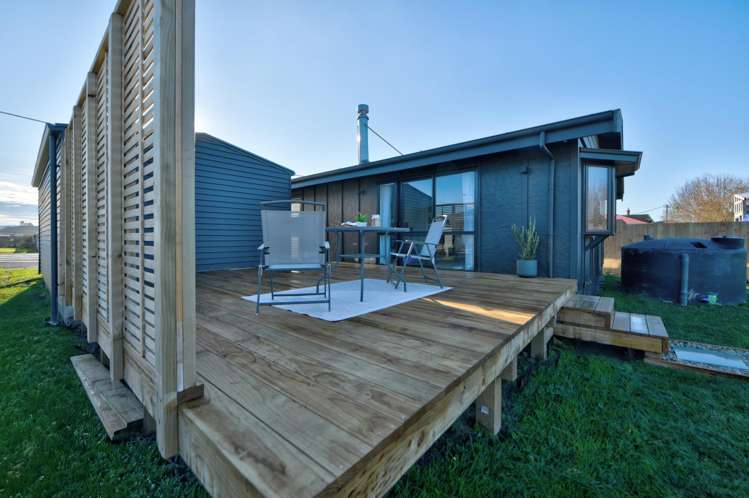 80 Main Street Mataura_25