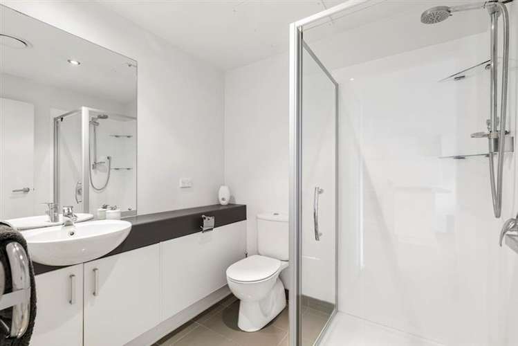 C11/71 Spencer Road Oteha_7