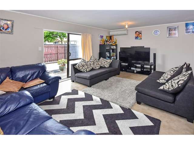 2/83 Templeton Place Clendon Park_2