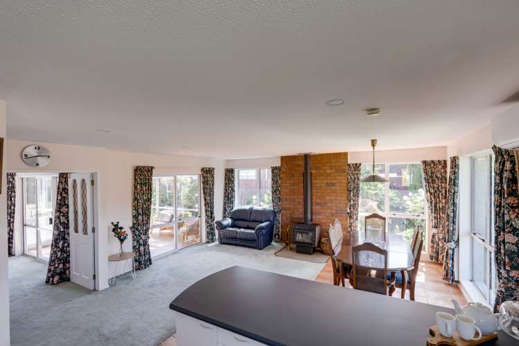 21 Hewitts Road Woodend_10