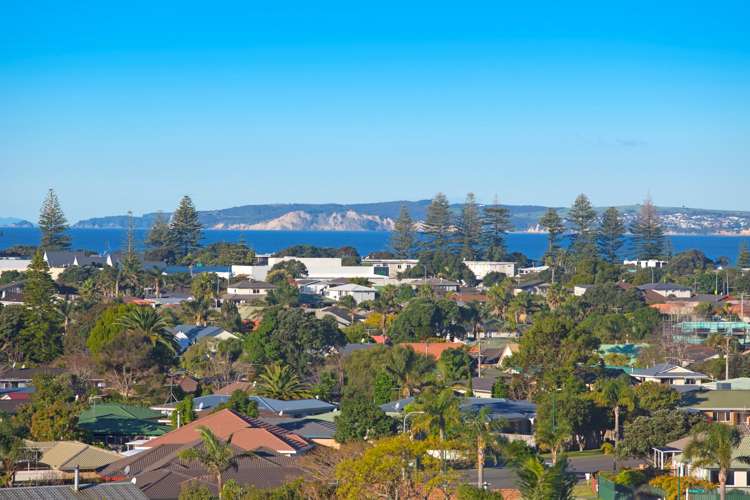 45 Grand Drive Orewa_25