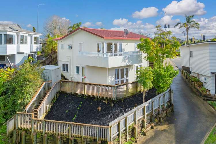 685 Beach Road Rothesay Bay_22