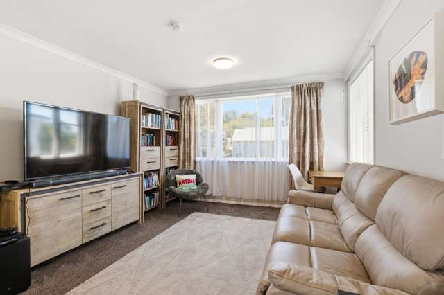 142 Mungavin Avenue Ranui_2