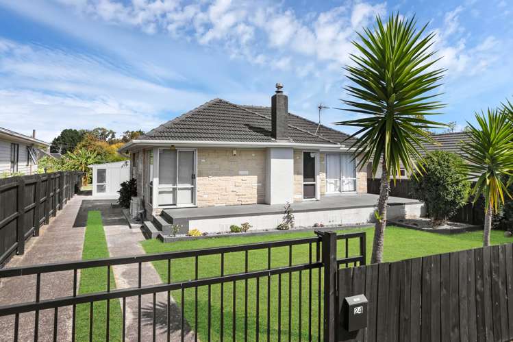 24 Laxon Avenue Otara_26
