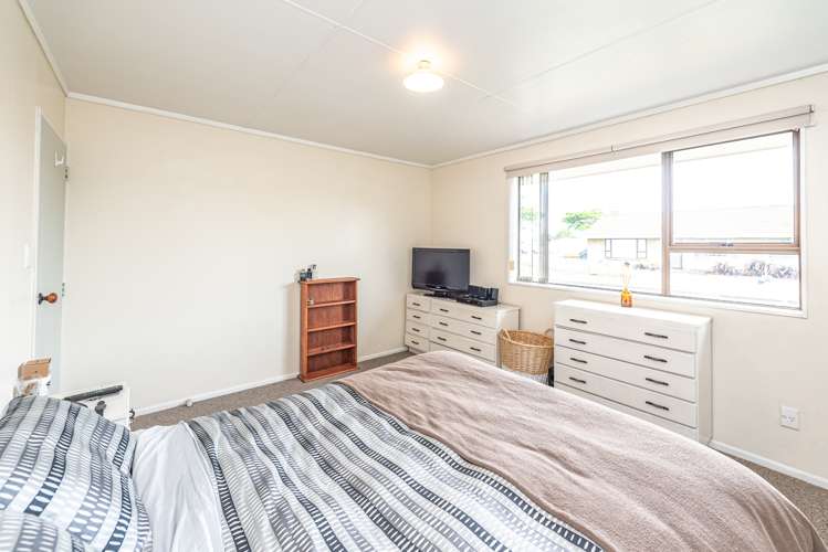 2 Hampton Place Springvale_15