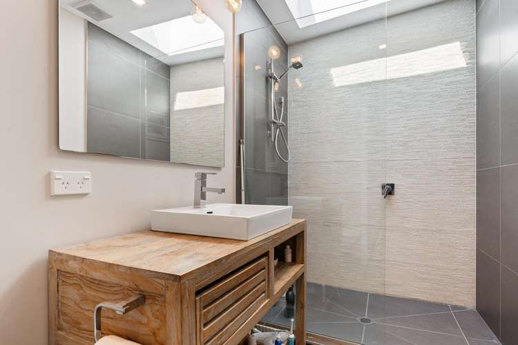 8 Coral Place Matapouri_15