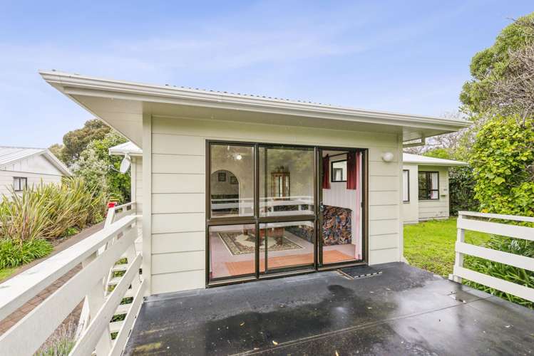 66 Renown Road Raumati South_6