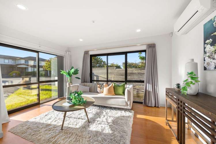 7 Eastreef Court Long Bay_7