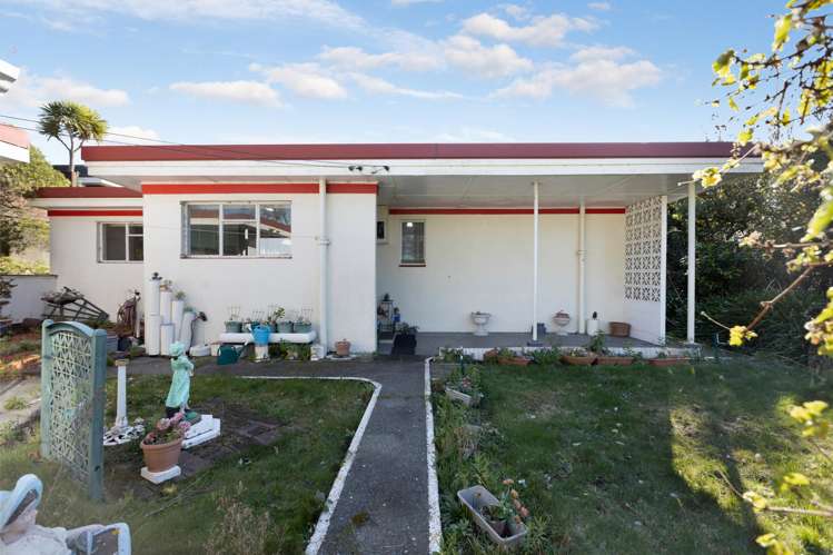 57 Tarawera Road Johnsonville_11