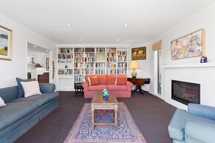 6 Evesham Lane Springlands_12