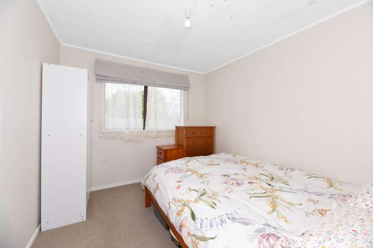 25 Glen Close Glen Eden_15