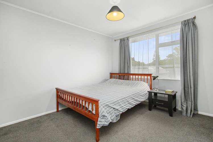 202 Dowse Drive Maungaraki_12