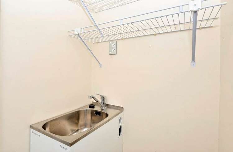 198 Woodlands Park Road Titirangi_9