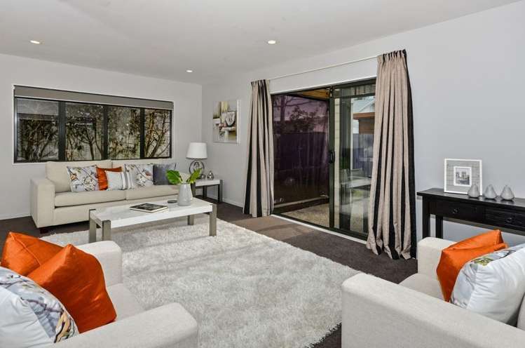 2/96 Eversleigh Road Belmont_2