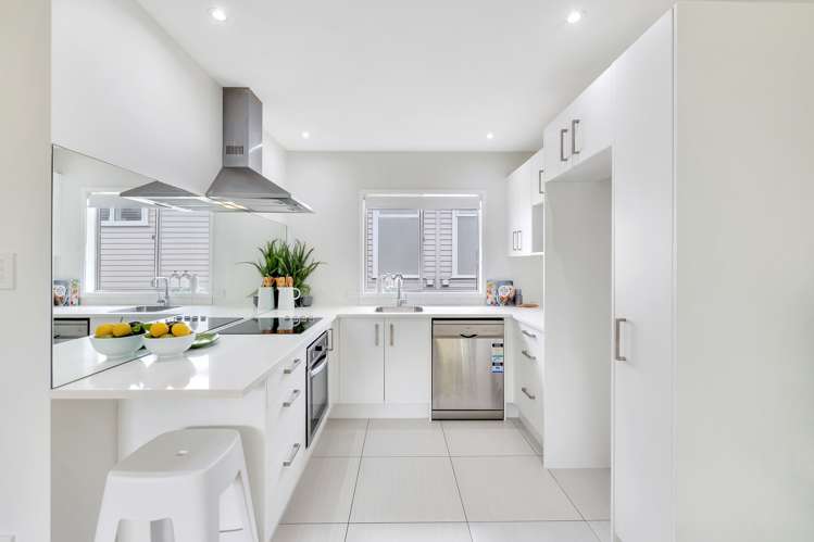 4/45 Willcott Street Mount Albert_6