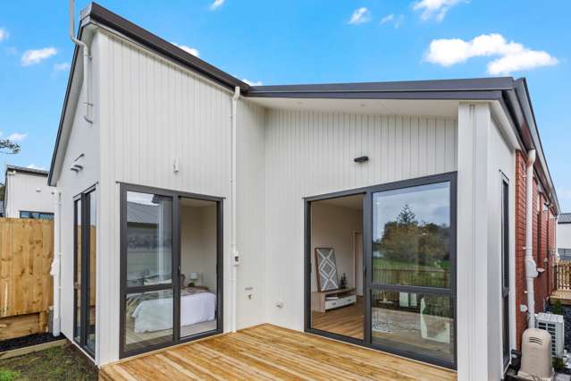 13 Puhikawa Street Massey_3