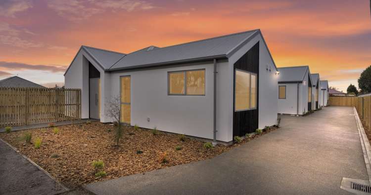 3/206 Racecourse Road_0
