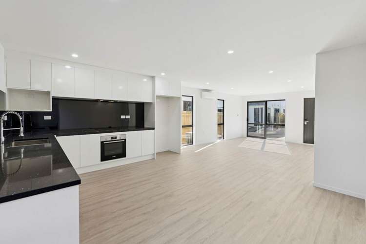 12/13 Kimpton Road Papatoetoe_3