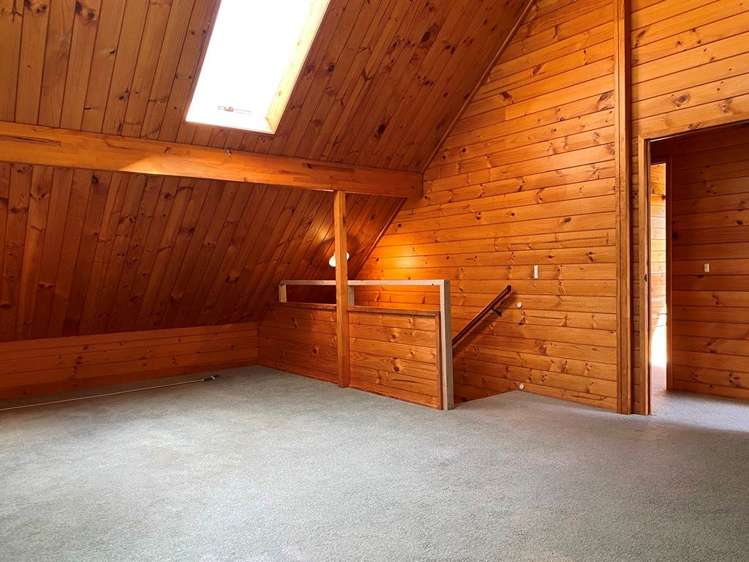 321 Redoubt Road Totara Park_9