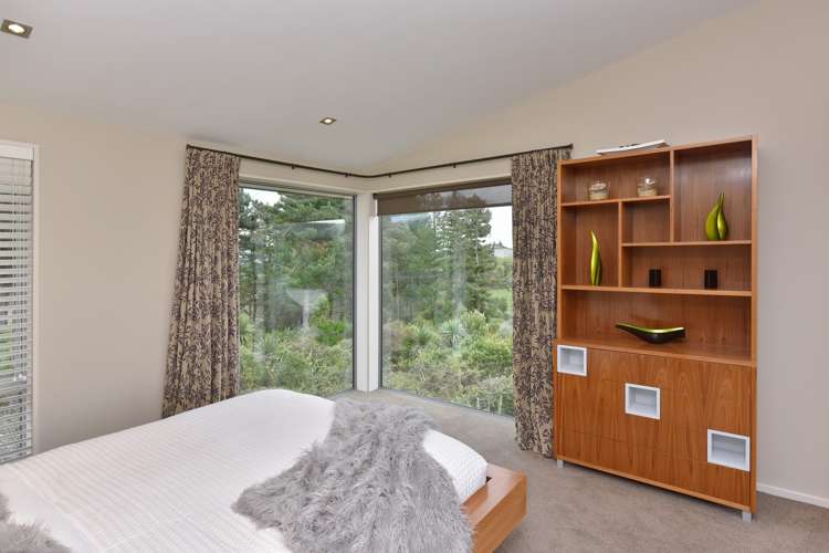 5 The Ridge Kennedys Bush_15