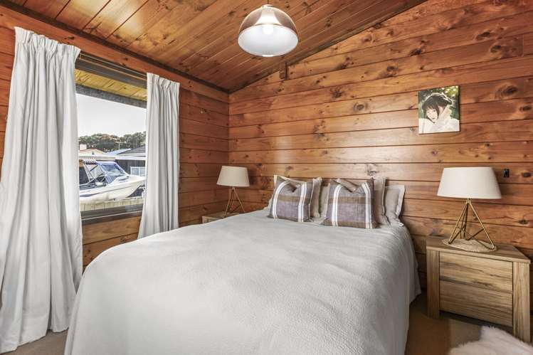 23 Cliff Street Raglan_18