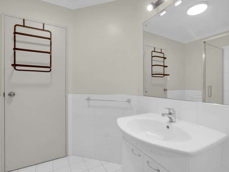 13/391 Victoria Street Hamilton Central_27