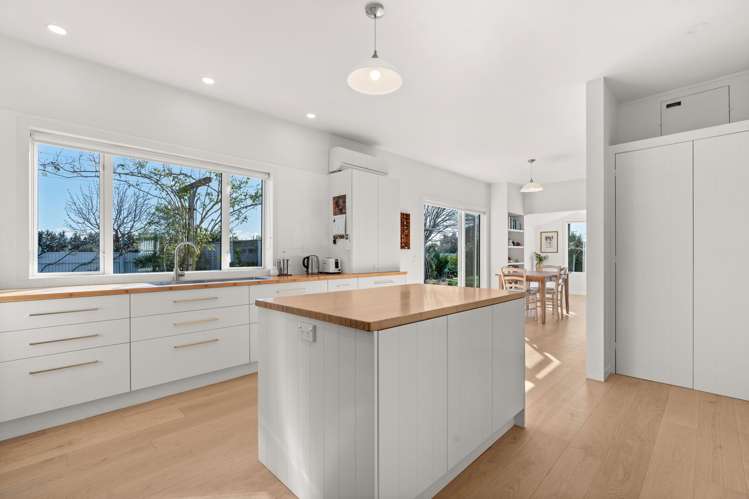 2 Naples Street Martinborough_8