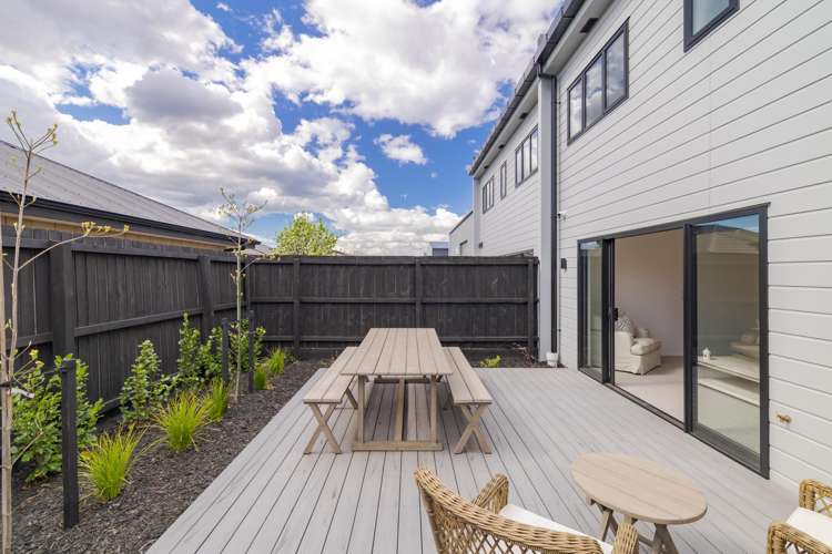 3/5 Kairua Lane Wigram_21