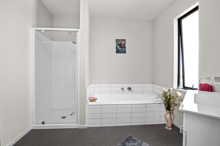 171 Pukekowhai Drive Queensberry_14