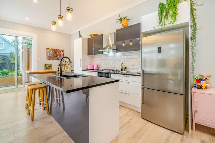 18 Bolton Street Petone_9