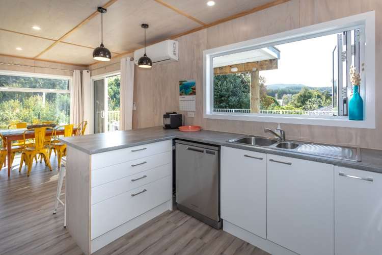 105 Onemana Drive Onemana_13