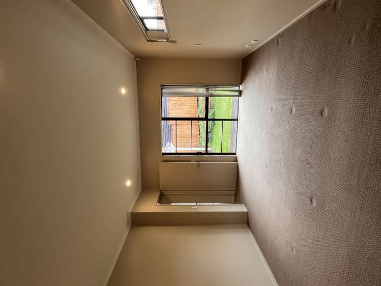 8 Terrasini Drive Flat Bush_24