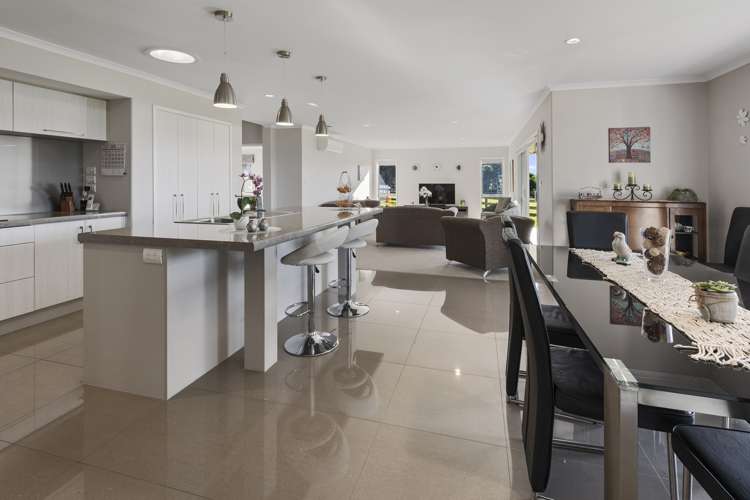 85 Jounneaux Road Kamo_12