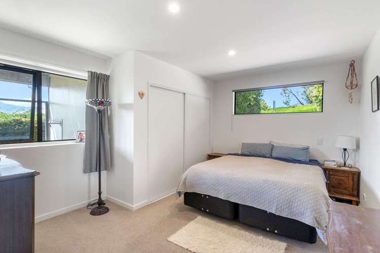 55 Ranui Crescent Diamond Harbour_14