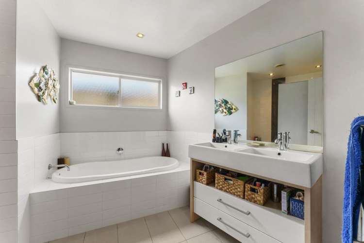 125 Solomon Street Brookfield_17