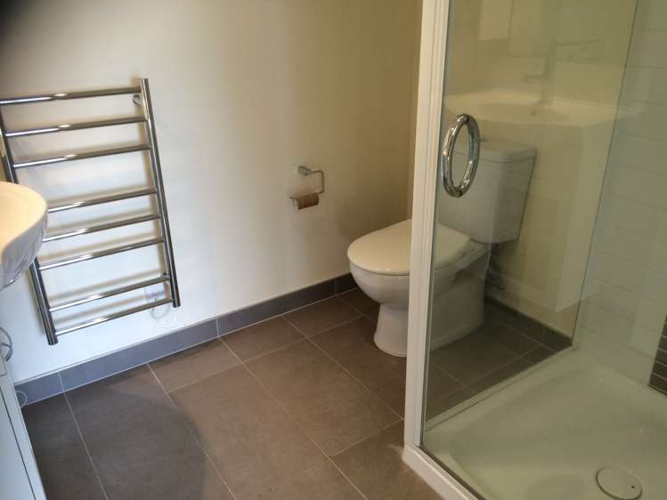 C102/525 East Coast Road Browns Bay_8