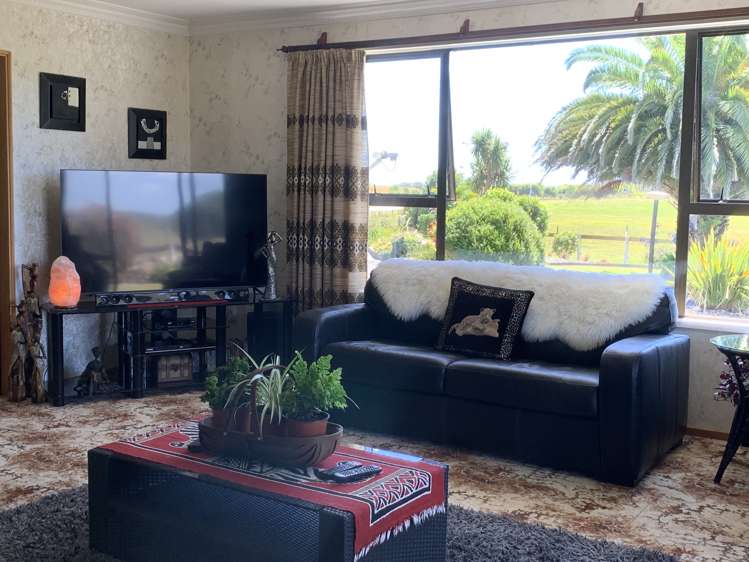 22 Takutai Road Ruatapu_5