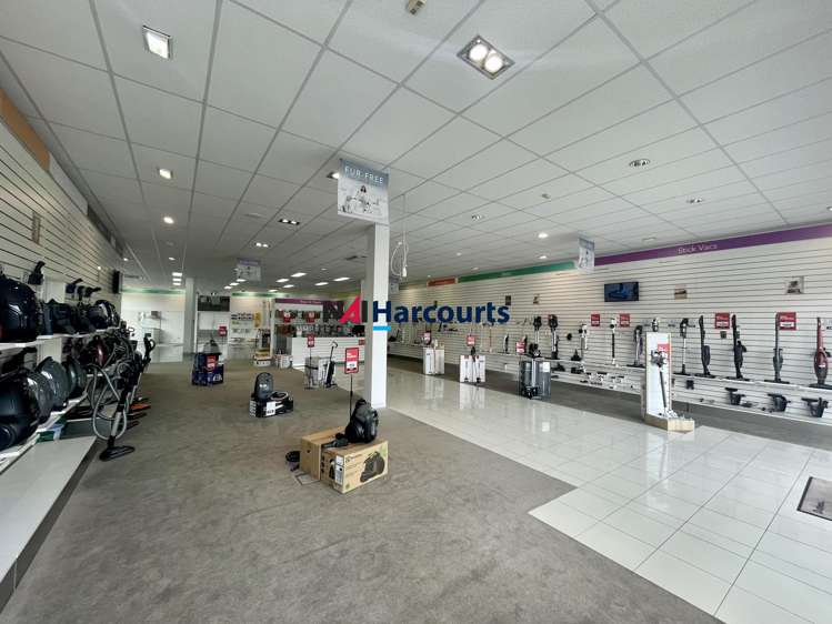 E/11 Link Drive Wairau Valley_16