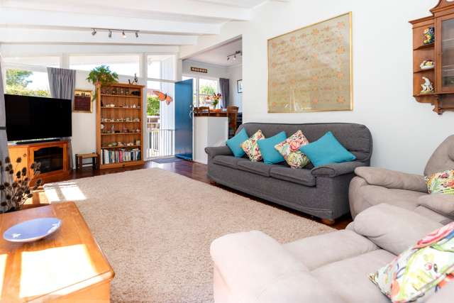 111 Gills Road Bucklands Beach_2