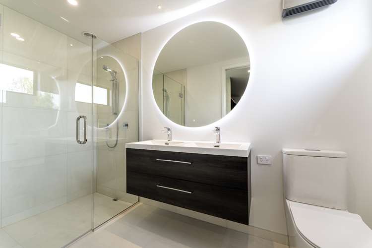 61 Meadowstone Street Gleniti_14