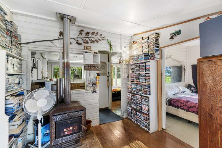 1021 Te Waitere Road Taharoa_6