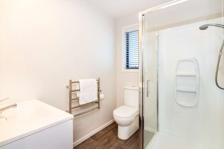 48 Huka Heights Drive Rangatira Park_15