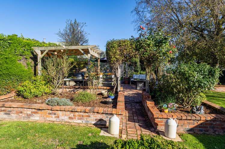 10 Rathmore Street West End_16