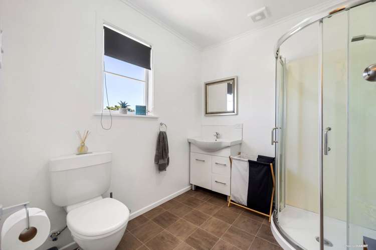 1423 Awhitu Road Pollok_9