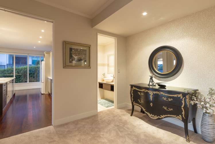 152 Paritai Drive Orakei_13